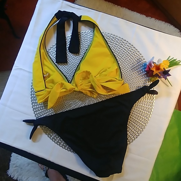2 Piece bikini! NWOT! - Picture 3 of 5